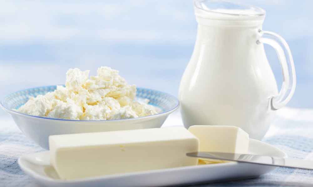 प्रेगनेंसी-के-अंतिम-महीने-में-दूध-में-बटर-डालकर-पीने-के-फायदे प्रेगनेंसी के अंतिम महीने में दूध में बटर डालकर पीने के फायदे