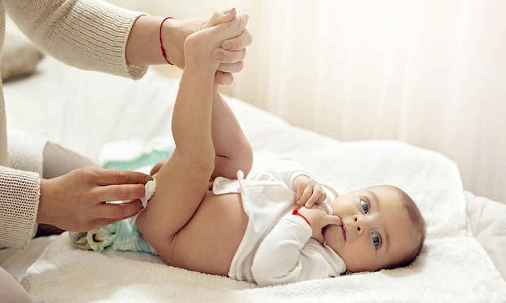 Causes of different color of baby's stool