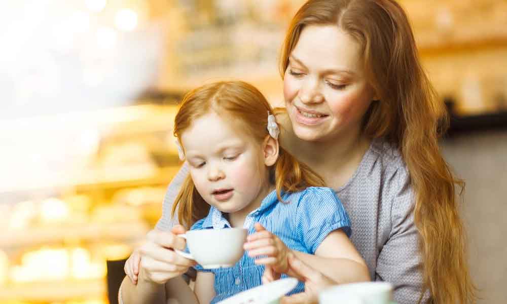 Kids drinking tea habit can cause health problems
