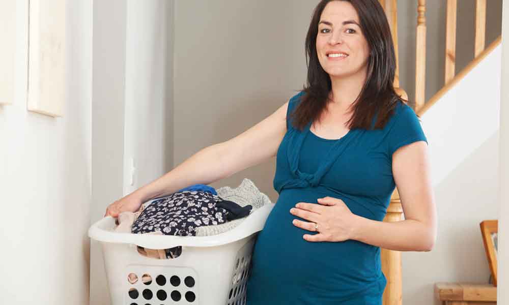 Pregnant women should not do these household work