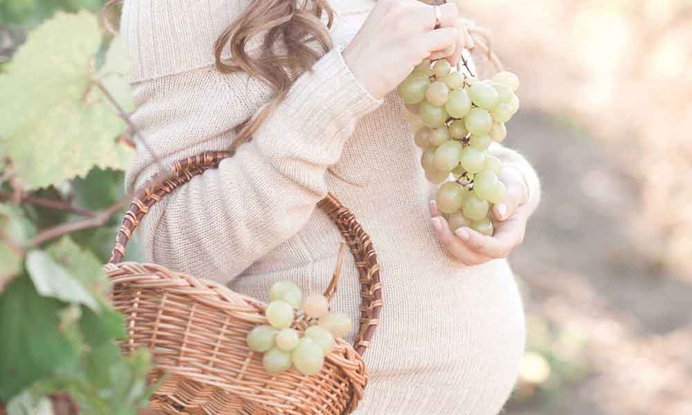Harmful effects of eating grapes in Pregnancy