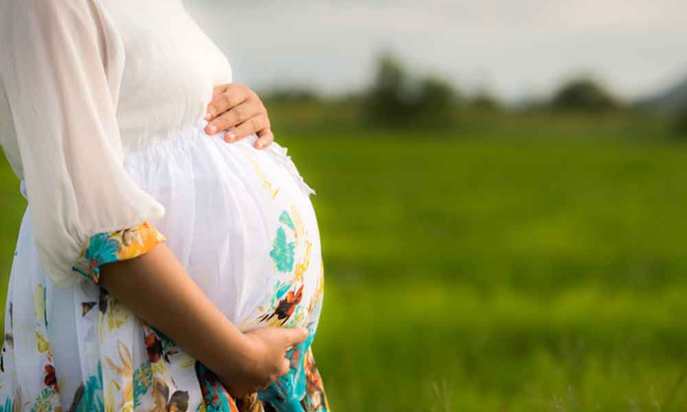 What should a pregnant woman do in summer