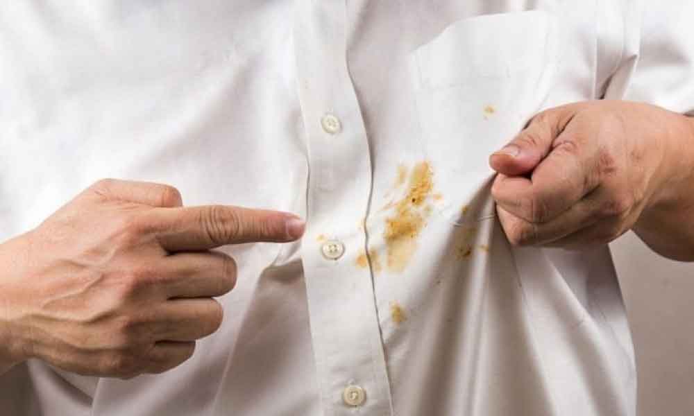 Tips to remove stains from clothes