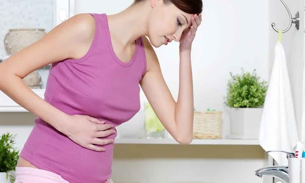 प्रेगनेंसी में सुबह सुबह उल्टी और थकान होने के कारण और उपाय