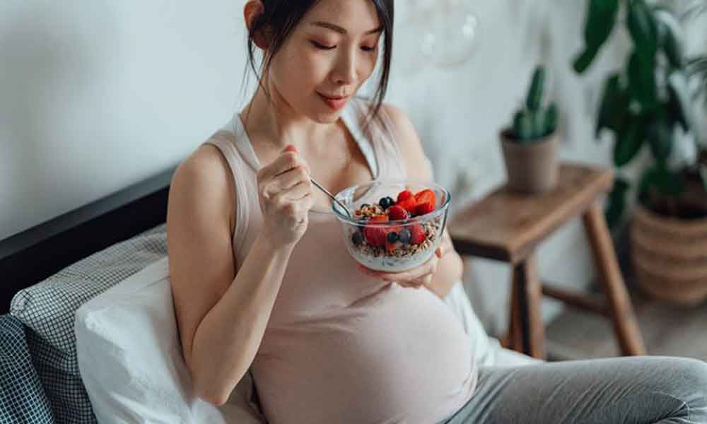 Six-superfoods-for-pregnant-women